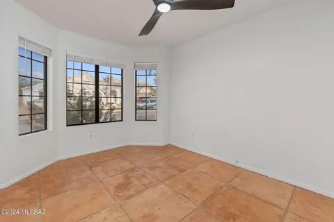 9012 N Eaglestone Loop, Tucson, AZ 85742 photo 22