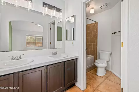 9012 N Eaglestone Loop, Tucson, AZ 85742 photo 20