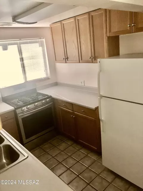 1209 E Mabel St, Tucson, AZ 85719 photo 7