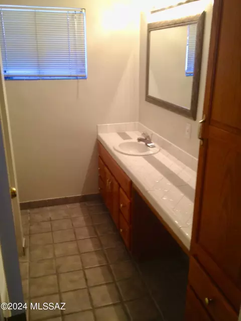 1209 E Mabel St, Tucson, AZ 85719 photo 9