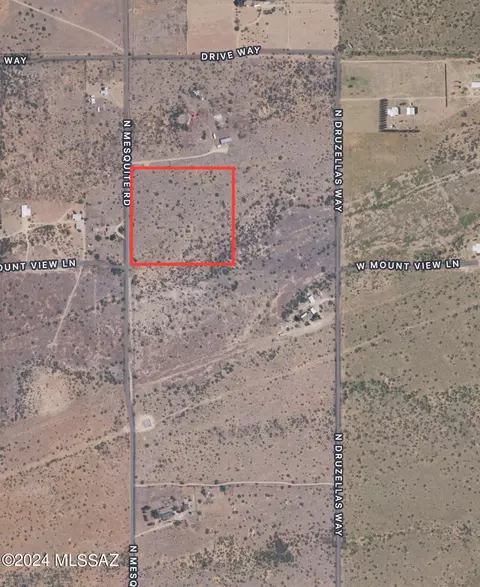 N Mesquite Road, Cochise, AZ 85606