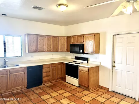 2461 E Wentworth Way, Vail, AZ 85641 photo 22
