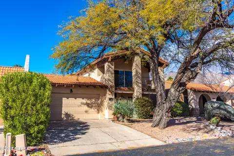 5634 N Calle De La Reina, Tucson, AZ 85718