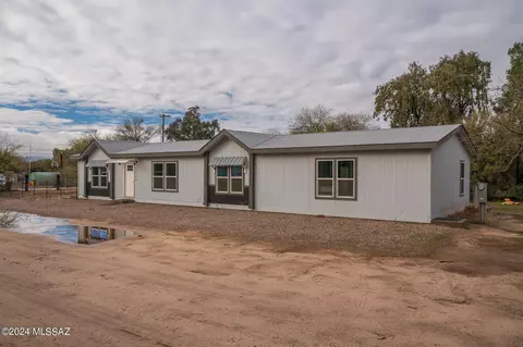 7449 N Camino De Oeste, Tucson, AZ 85741