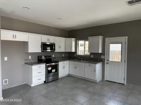 1200 E Summit St, Tucson, AZ 85756 photo 5
