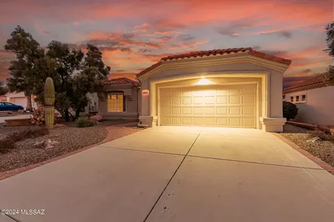 14300 N Carissa Dr, Oro Valley, AZ 85755