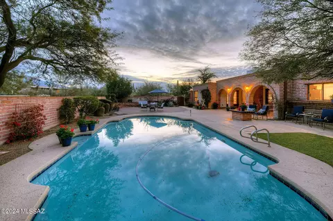 2077 E Miraval Quinto, Tucson, AZ 85718