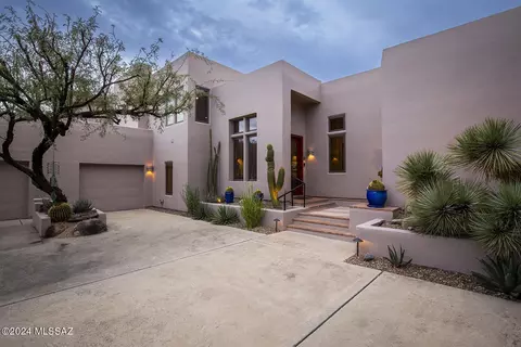 7182 E Desert Moon Loop, Tucson, AZ 85750 photo 2