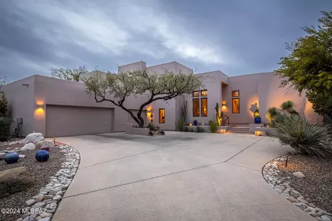 7182 E Desert Moon Loop, Tucson, AZ 85750