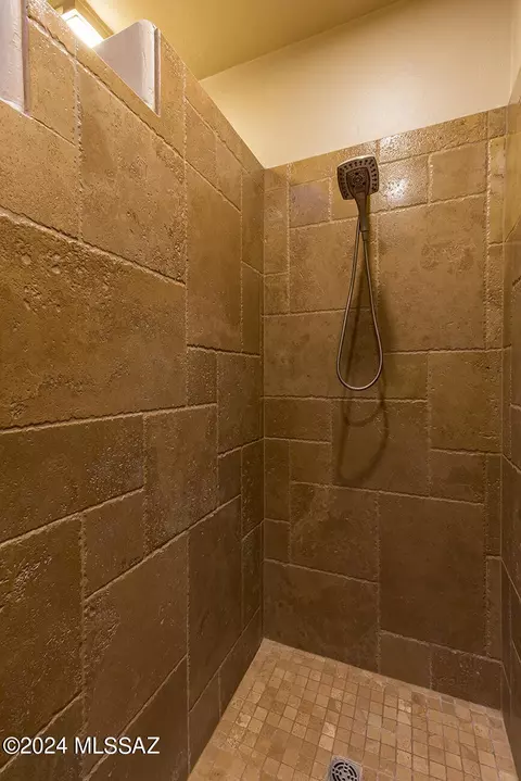 7182 E Desert Moon Loop, Tucson, AZ 85750 photo 25