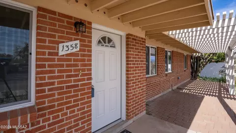 1358 W Calle De Cobre, Sahuarita, AZ 85629