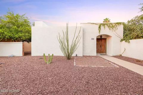 2252 E Drachman St, Tucson, AZ 85719
