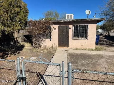 310 W 33rd St, Tucson, AZ 85713