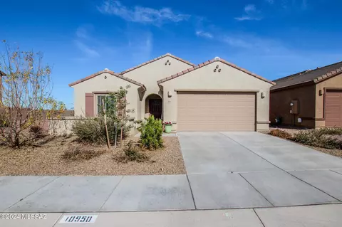 10950 W Whitton St, Marana, AZ 85653