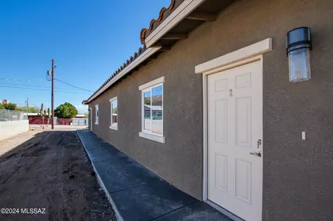 80 W James L Sullivan St, Vail, AZ 85641