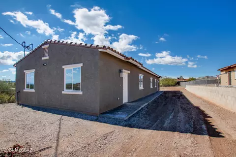 88 W James L Sullivan St, Vail, AZ 85641