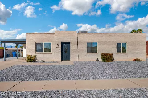9301 E 29th St, Tucson, AZ 85710