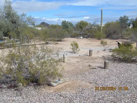 11170 W Critty Ln, Tucson, AZ 85743
