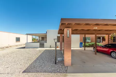 428 N Calle Del Diablo, Green Valley, AZ 85614
