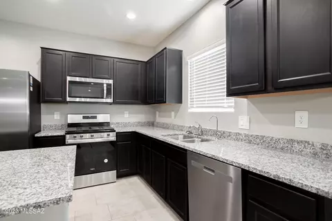 10371 N Tenaza Ct, Marana, AZ 85653