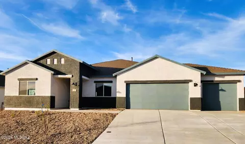 538 W Woodward St, Vail, AZ 85641