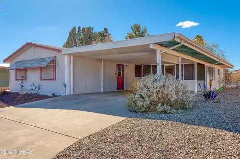 1641 N Via Frondosa, Green Valley, AZ 85614