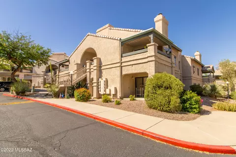 101 S Players Club Dr #8202, Tucson, AZ 85745