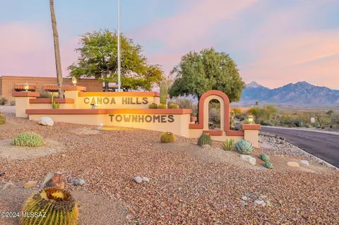 1242 W Camino Del Pato, Green Valley, AZ 85622
