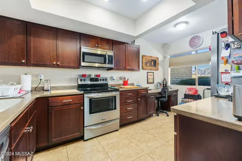7832 E Baker St, Tucson, AZ 85710 photo 11