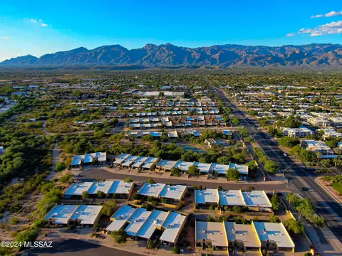 7832 E Baker St, Tucson, AZ 85710 photo 3