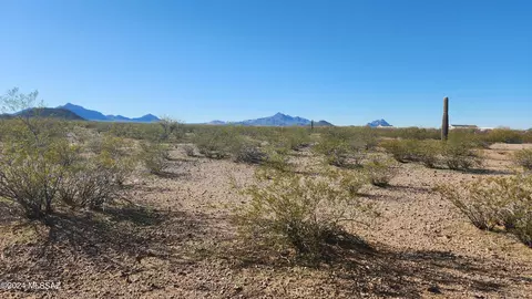 8390 N Blanco Wash Trl, Marana, AZ 85653