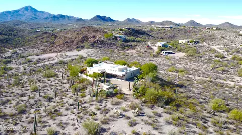 6311 W Park Ridge Rd, Tucson, AZ 85743