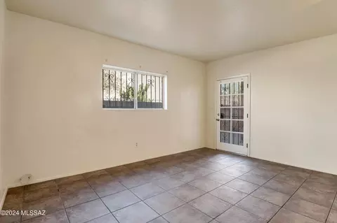 295 E Hadley St, Tucson, AZ 85705 photo 14
