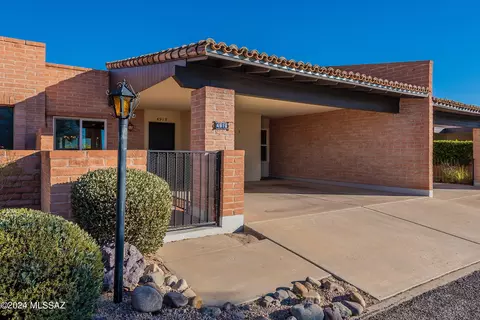 4919 E Placita Arenosa, Tucson, AZ 85718