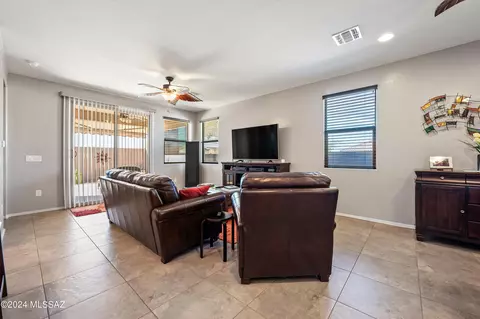Living - 5172 E Arguedas Way, Tucson, AZ 85756 photo 1 of 4