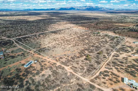 40 E Acres E Clinton Ln #-, Hereford, AZ 85615 photo 7
