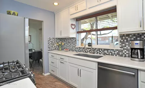 3255 Elida St, Tucson, AZ 85716 photo 17