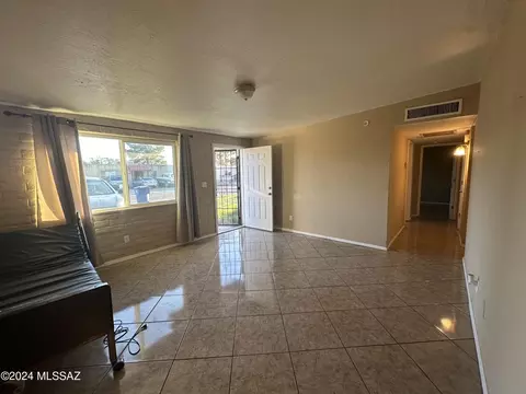 6573 E Hawk Dr, Tucson, AZ 85730 photo 17
