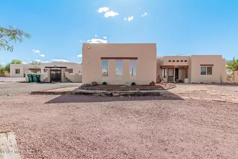 3140 E Cardenas Dr, Vail, AZ 85641