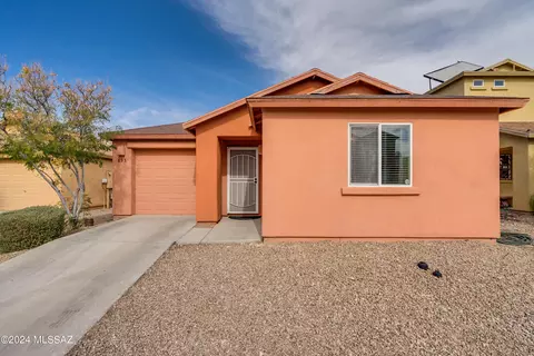 895 E Robert Hansen Dr, Tucson, AZ 85706 photo 4