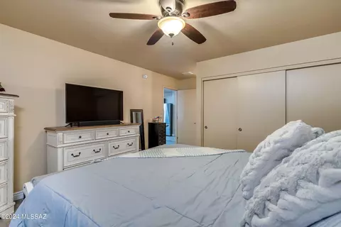 895 E Robert Hansen Dr, Tucson, AZ 85706 photo 30