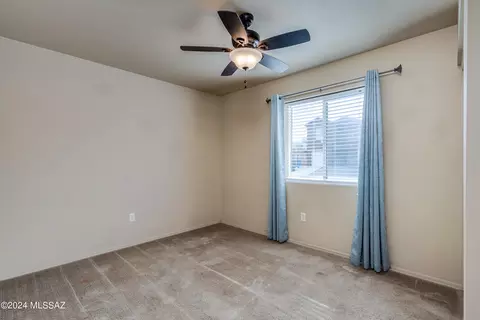 895 E Robert Hansen Dr, Tucson, AZ 85706 photo 33
