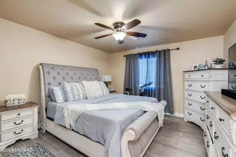 895 E Robert Hansen Dr, Tucson, AZ 85706 photo 27