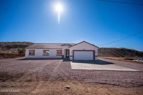 191 Calle Pulpo, Rio Rico, AZ 85648