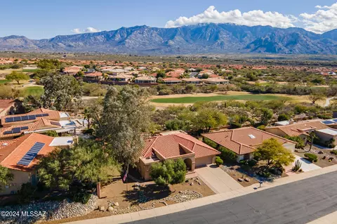 14040 N Desert Butte Dr, Oro Valley, AZ 85755