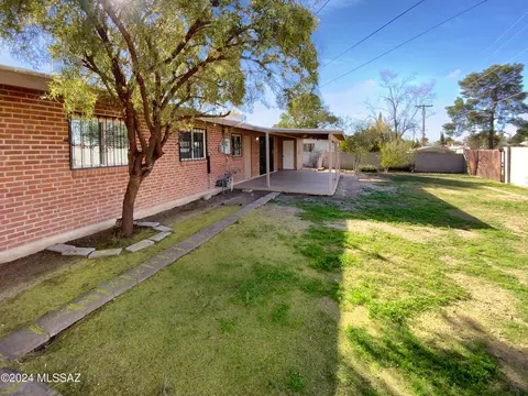 Exterior - 6021 E 27th St, Tucson, AZ 85711 photo 3 of 3