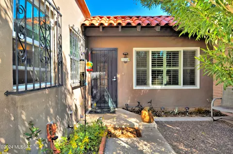 1254 S Camino Seco, Tucson, AZ 85710