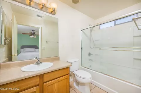 5865 E Chaucers Dr, Tucson, AZ 85756 photo 12
