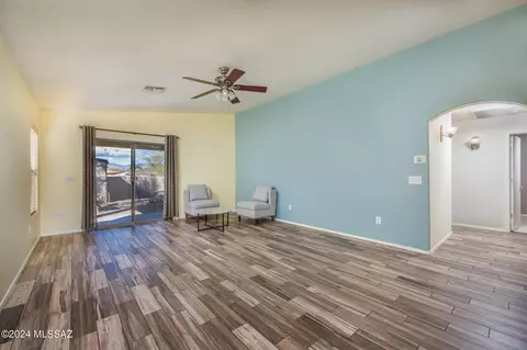 5865 E Chaucers Dr, Tucson, AZ 85756 photo 7