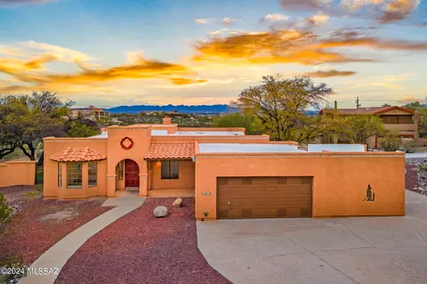 4712 N Paseo De Los Cerritos, Tucson, AZ 85745